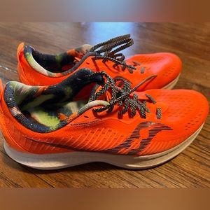 Men’s Saucony Endorphin Speed 2 Athletic Shoes- size 11.5